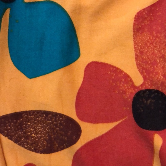 LuLa Roe hippie leggings!  So fun. - Picture 2 of 3